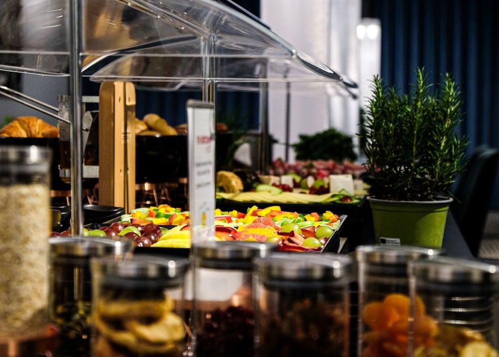 The Midtown Hotel Кельн Екстер'єр фото